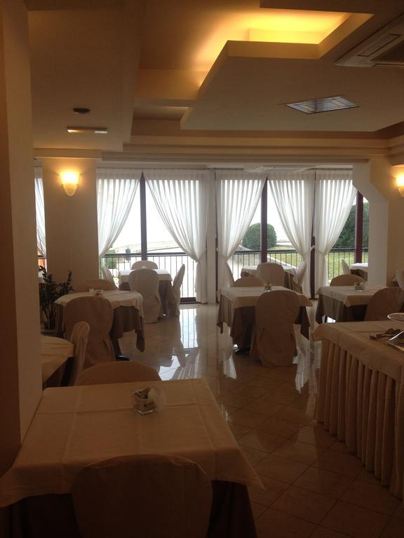 Hotel Cristallo فانو المظهر الخارجي الصورة