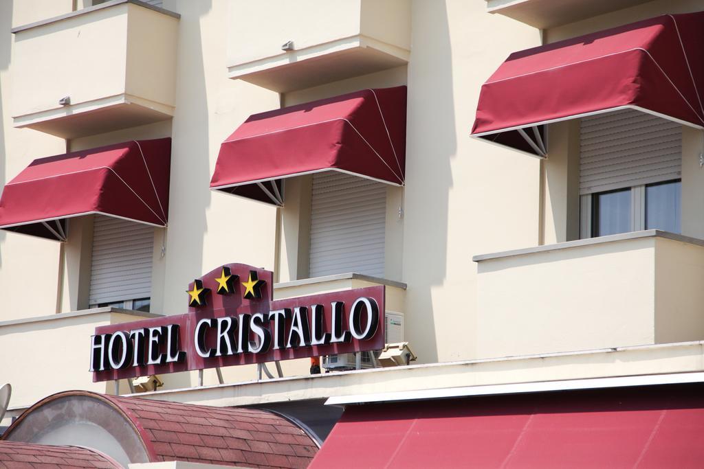 Hotel Cristallo فانو المظهر الخارجي الصورة